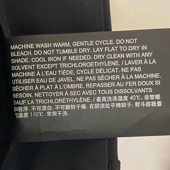 NWT THEORY Cropped High-Waist Zaire SW Pant in Precision Ponte BLACK -size 30/10 - Picture 8 of 10